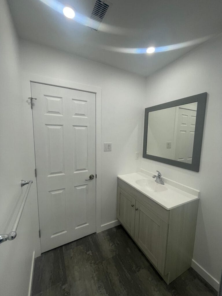 Bathroom-03