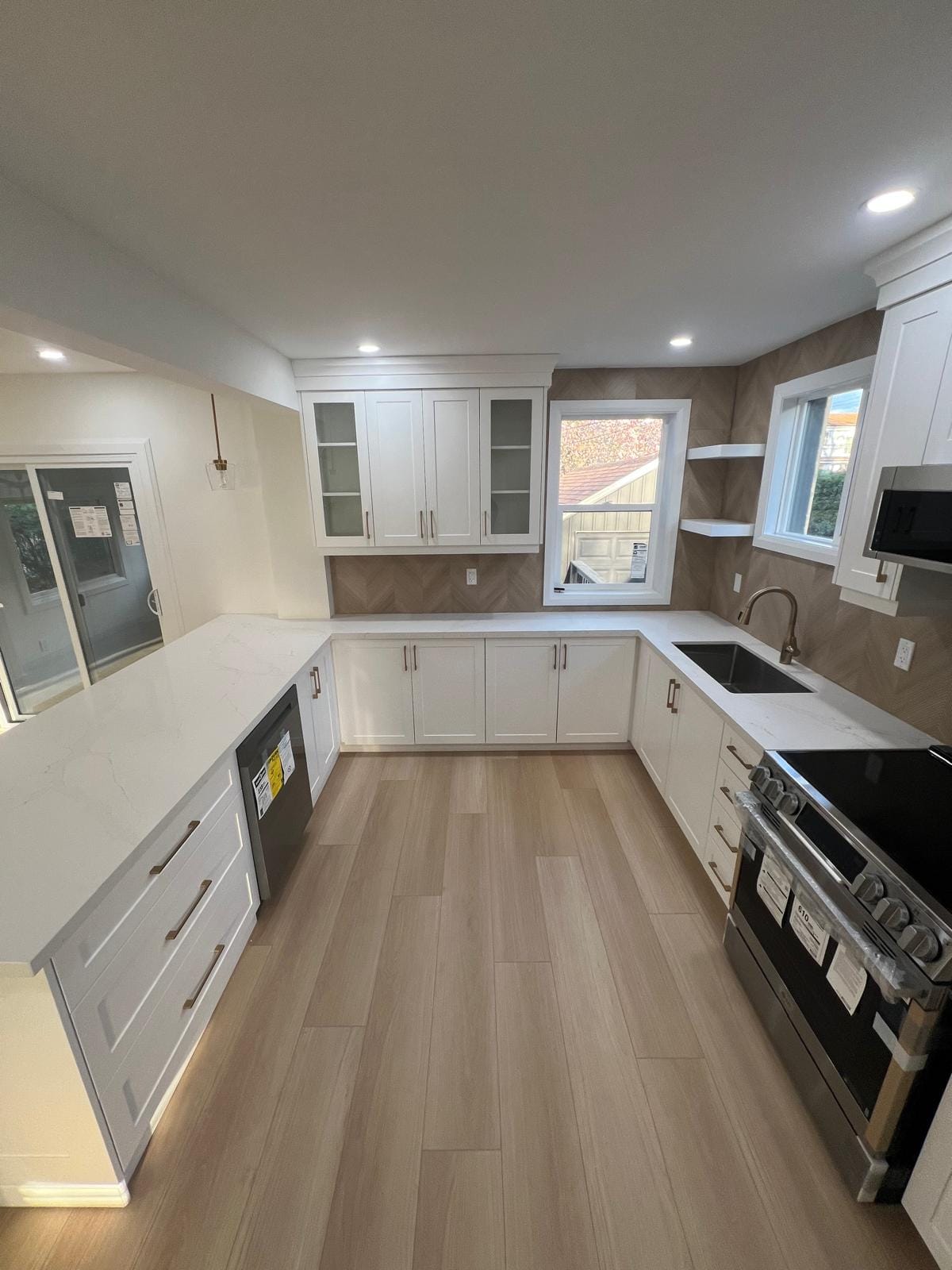 A beautiful kitchen renovation.